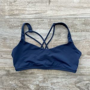 Lululemon Free to Be Bra